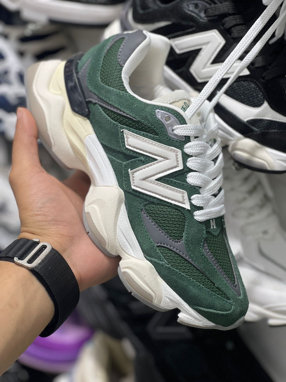 Tênis NB 9060