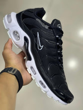 Tênis Nike TN